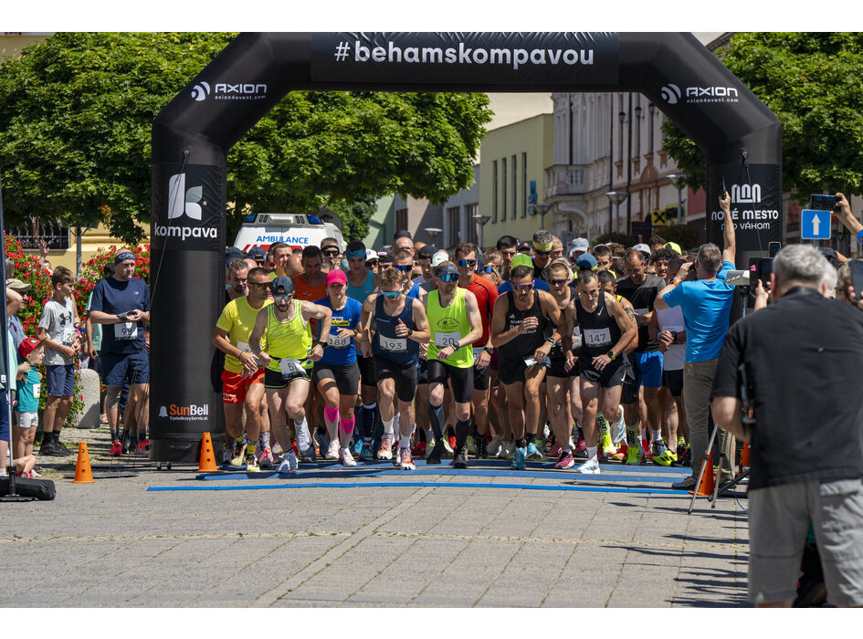 štart behu na Kompava Beh zdravia 