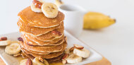 Naleśniki bananowo-ananasowe z białkiem