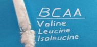 Jak správně dávkovat BCAA?