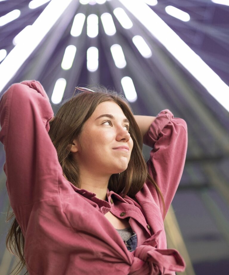 Jaké jsou účinky vitaminu B3 (niacinu), jaká je denní dávka a jak se projevuje jeho nedostatek?