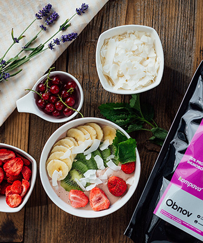 Smoothie bowl – kolorowe śniadanie pełne witamin