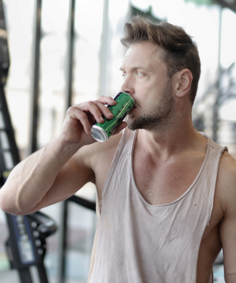 Energetické nápoje a sport. Znáte jejich rizika?