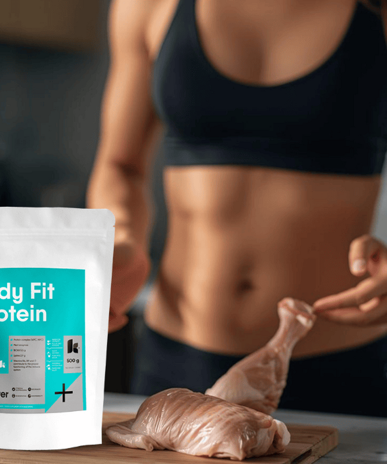 Kolik g bílkovin odpovídá 100 gramům kuřecího masa?