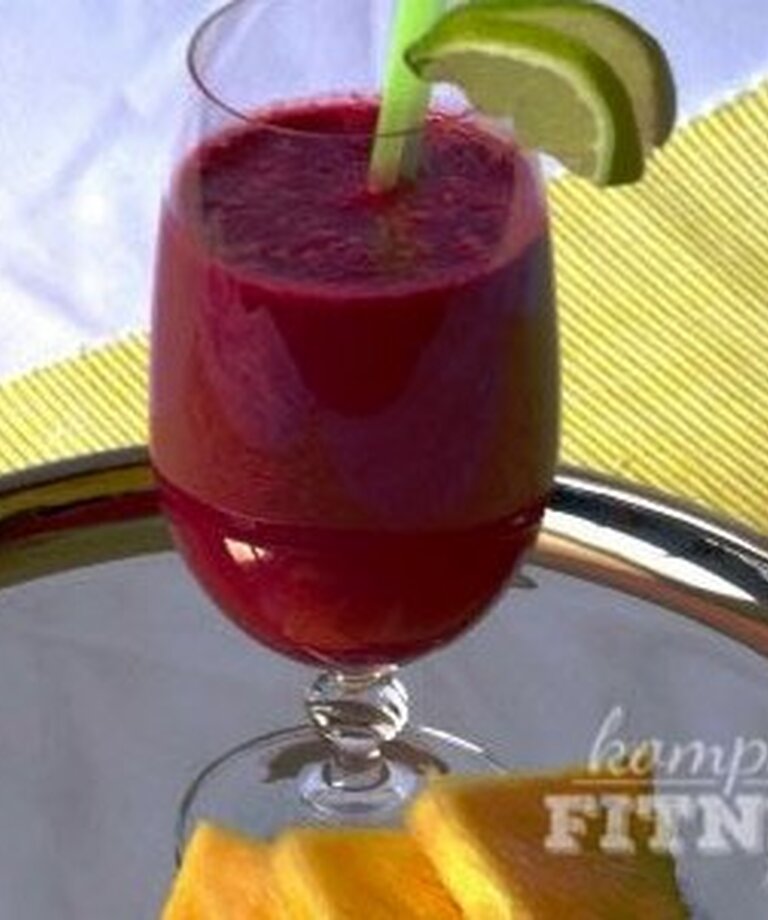 Koktajl buraczany z białkiem