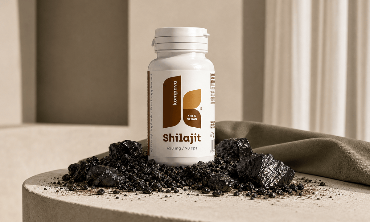 Shilajit kapsula s vodou pre podporu energie a znizenie unavy – KOMPAVA